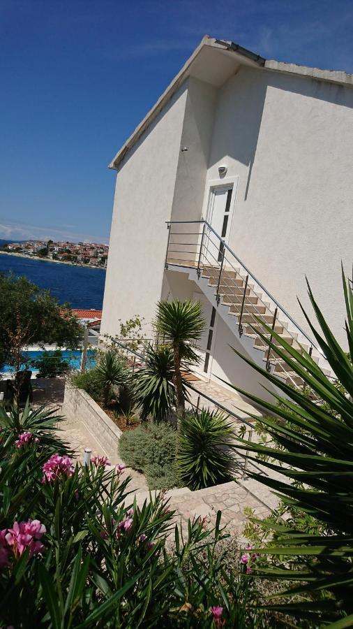 Charming Modern House With The New Swimming Pool - Apartment Maya 1 Trogir Exterior photo