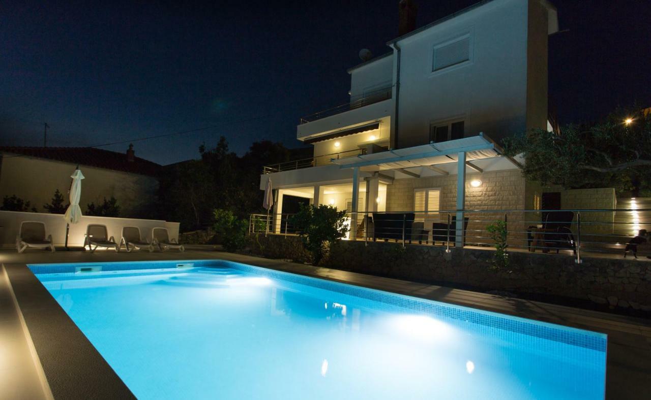 Charming Modern House With The New Swimming Pool - Apartment Maya 1 Trogir Exterior photo