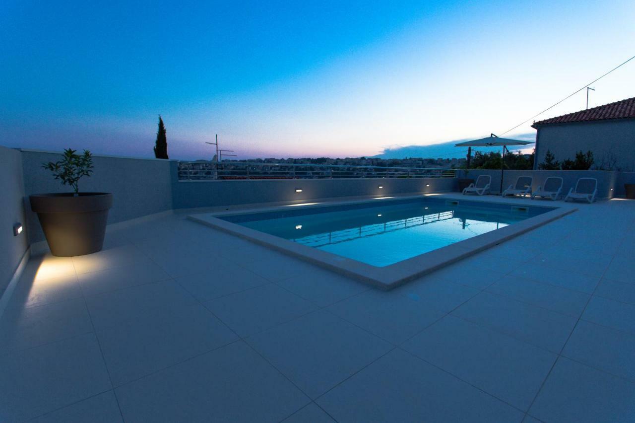 Charming Modern House With The New Swimming Pool - Apartment Maya 1 Trogir Exterior photo