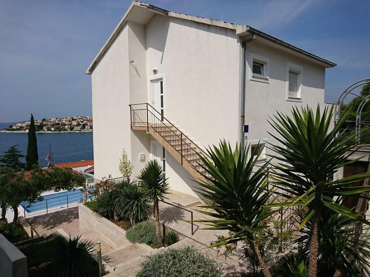 Charming Modern House With The New Swimming Pool - Apartment Maya 1 Trogir Exterior photo